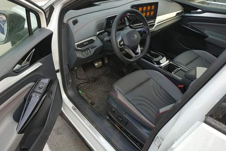 Used Volkswagen ID.4 CROZZ 2024 PRIME
