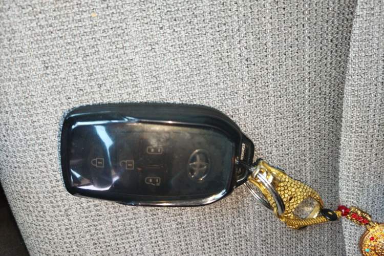 Used Toyota Sienna 2024 2.5L Hybrid Comfort Edition