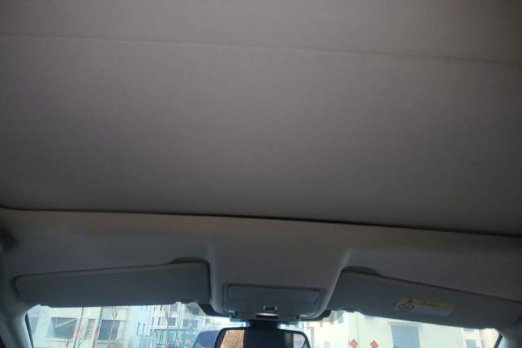 Used Land Rover Discovery Sport 2016 2.0T SE
