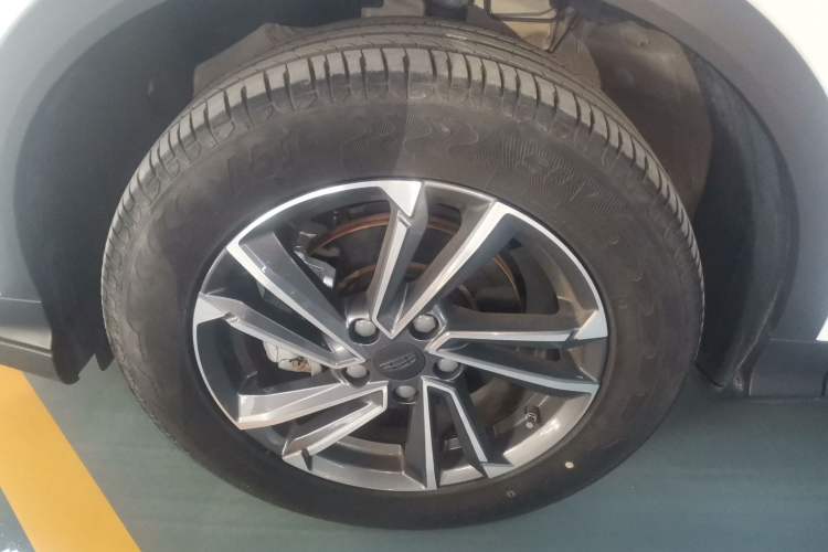 Used Geely Auto Coolray 2023 1.5T DCT Platinum Edition
