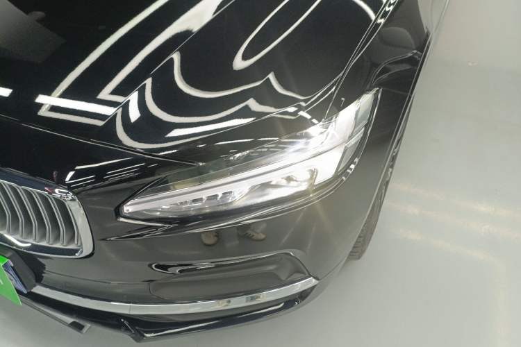 Used Volvo S90 2022 B5 Zhiyuan Luxury Edition