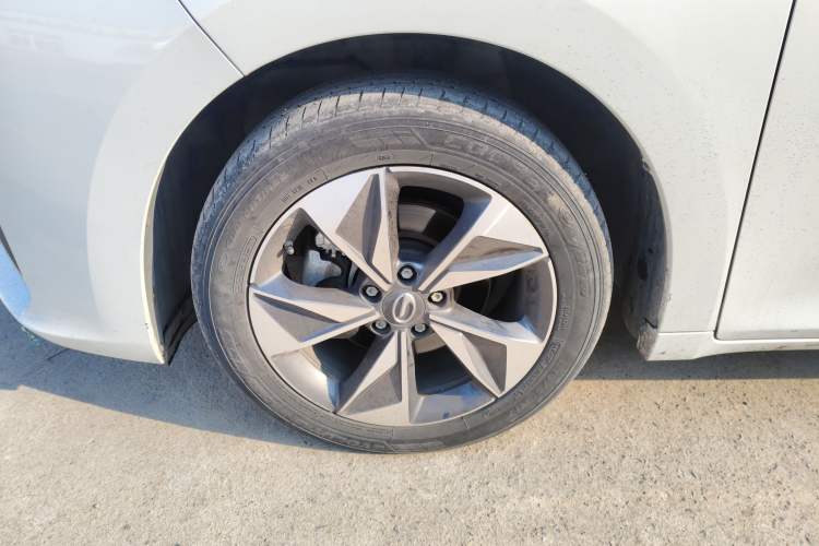 Used GAC Trumpchi M6 2021 270T DCT Elite Edition (7-seater)
