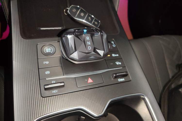 Used BYD Song L DM-i 2025 Intelligent Driving Version 160 km Beyond-Range Type