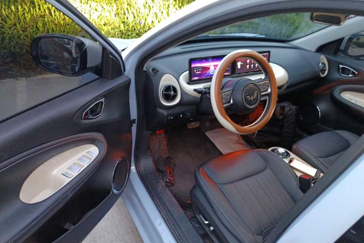 Used Wuling Bingo 2023 410 km Lingxi Deluxe Edition
