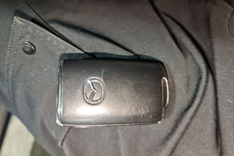 Used Mazda CX-5 2024 2.0L Automatic Two-Wheel Drive Comfort Version Vehicle Key