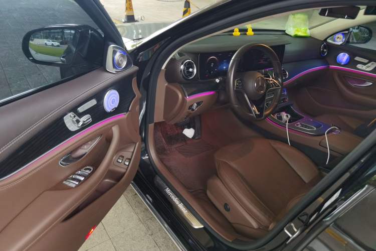 Used Mercedes-Benz E-Class New Energy 2022 Restyled E 350 e L Plug-in Hybrid Sedan Driver Seat