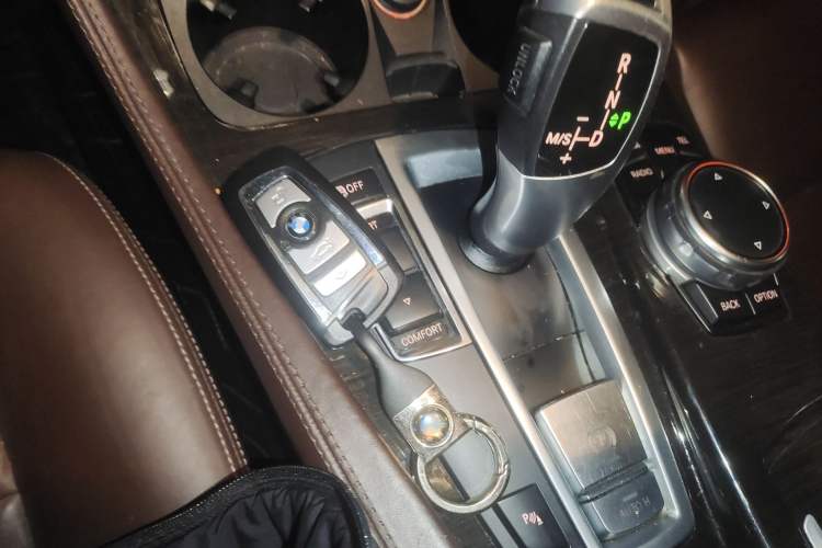 Used BMW 5 Series 2017 525Li Luxury Design Package Vehicle Key