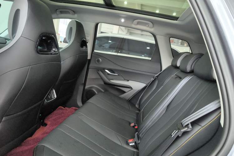 Used BYD Sealion 05 DM-i 2025 DM-i 115KM Flagship Model Left Rear Seat