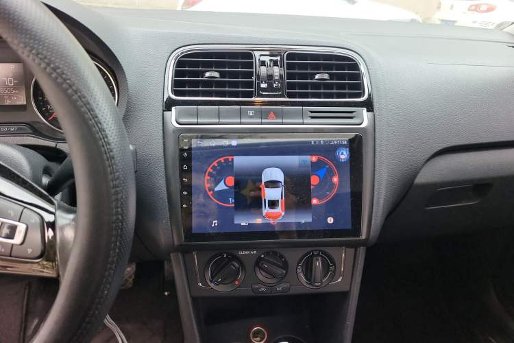 Used Volkswagen Polo 2016 1.6L Automatic Comfort Model Audio And AC Panel