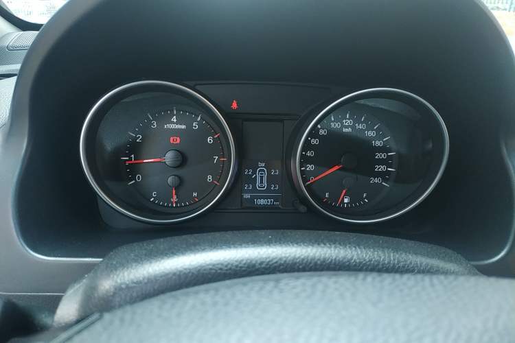 Used Haval H6 2015 Upgraded Model 1.5T Manual Two-Wheel Drive Elite Version