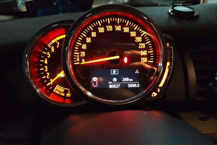 Used MINI 2018 1.5T ONE Five-Door Edition Instrument Cluster