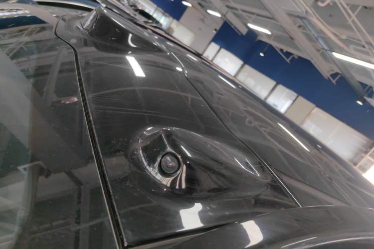 Used Nio ES6 2024 75 kWh Roof