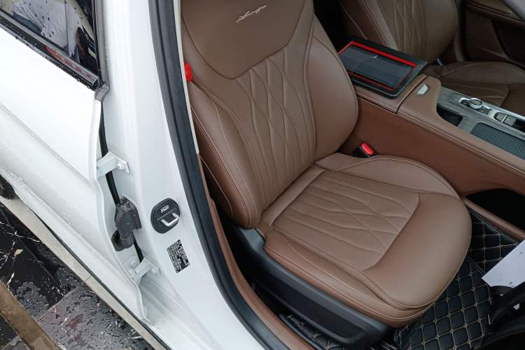 Used Chery Arrizo 8 2024 High-Performance Edition 2.0T DCT Powerfully Tuned