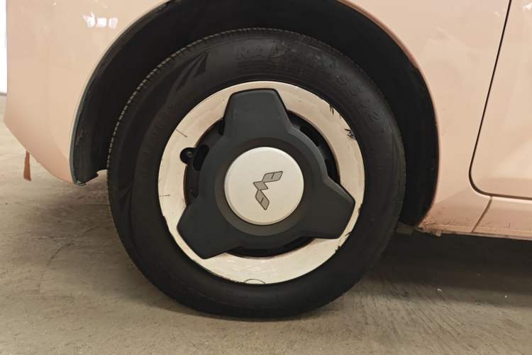 Used Wuling Hongguang MINIEV 2021 Macaron Premium Model – Lithium Iron Phosphate
