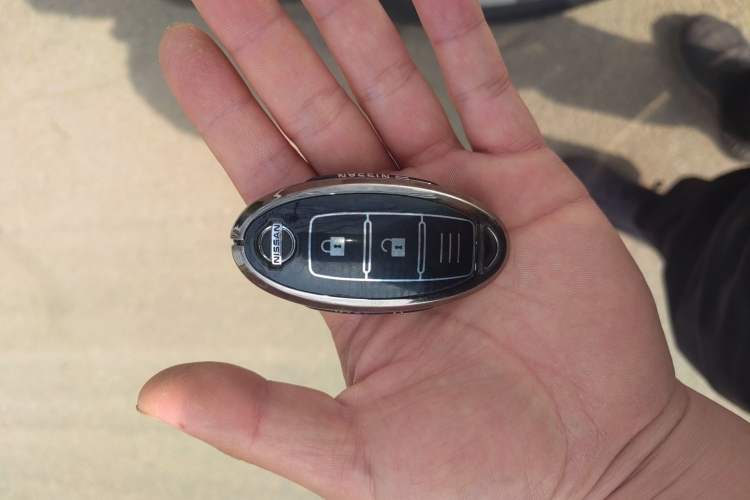 Used Nissan X-Trail 2019 2.0L CVT Smart Connect Comfort Edition 2WD
