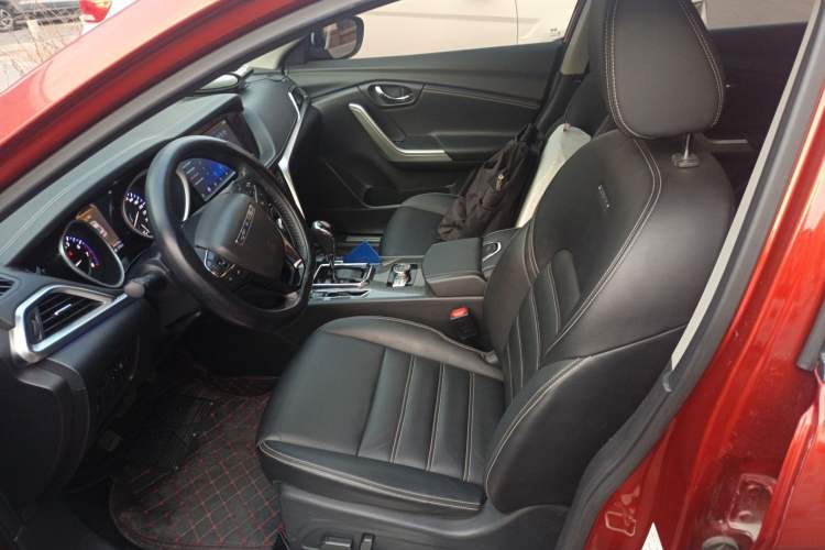 Used Venucia T90 2017 2.0L CVT Leading Edition