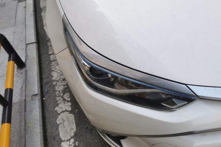 Used Toyota Levin 2017 Revised Dual-Engine 1.8H GS E-CVT Elite Sunroof Version China V Standard