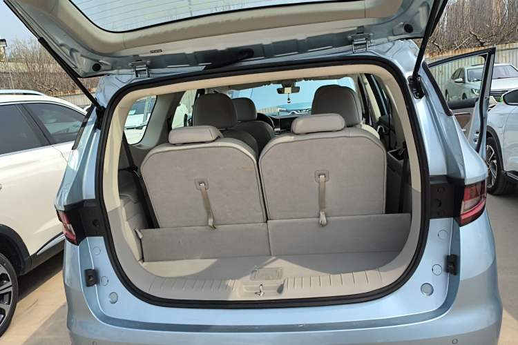 Used Geely Auto Jiajie New Energy 2021 ePro 1.5TD PHEV Comfort Edition Trunk