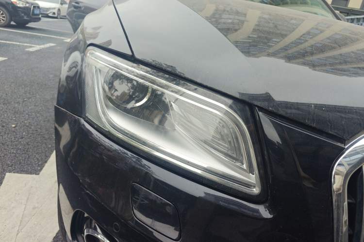 Used Audi Q5 2013 40 TFSI Comfort Edition Right Front Headlight