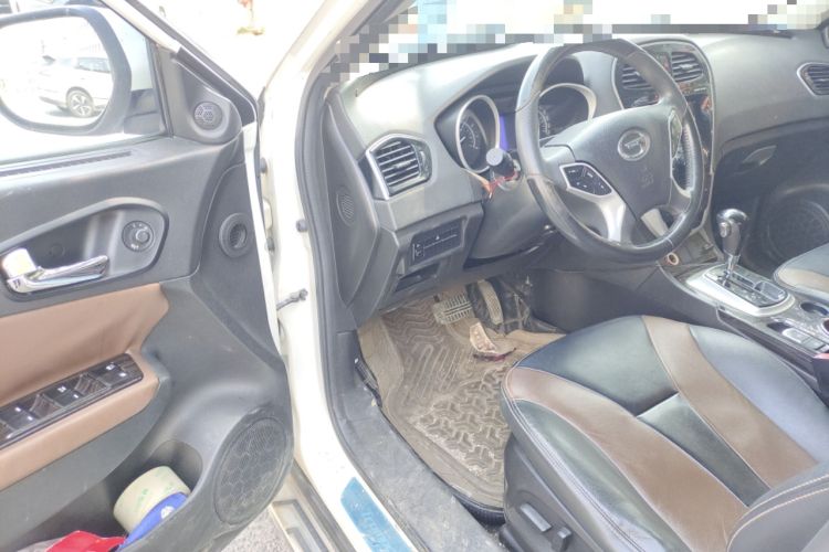 Used GAC Trumpchi GS5 Super 2015 2.0L Automatic Two-Wheel Drive Luxury Navigation Edition Driver Seat