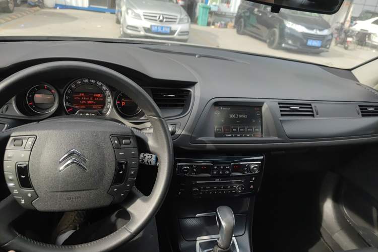 Used Citroen C5 2014 1.6T Automatic Prestige Model