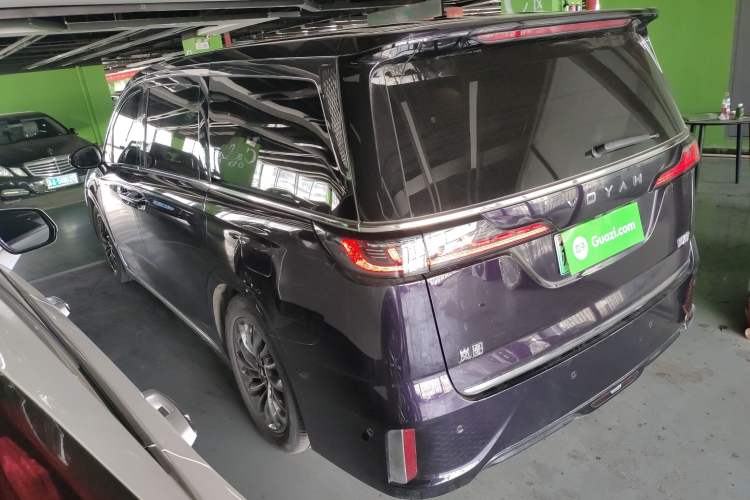 Used VOYAH Dream 2024 PHEV Ultra-Long Range Flagship Edition