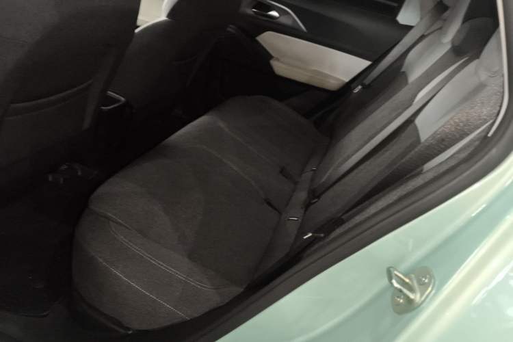 Used Geometry E Firefly 2024 301km Flowing Light