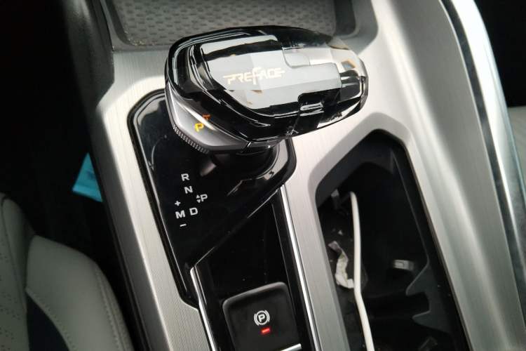 Used Geely Auto Preface 2021 2.0TD Luxury Version Gear Lever