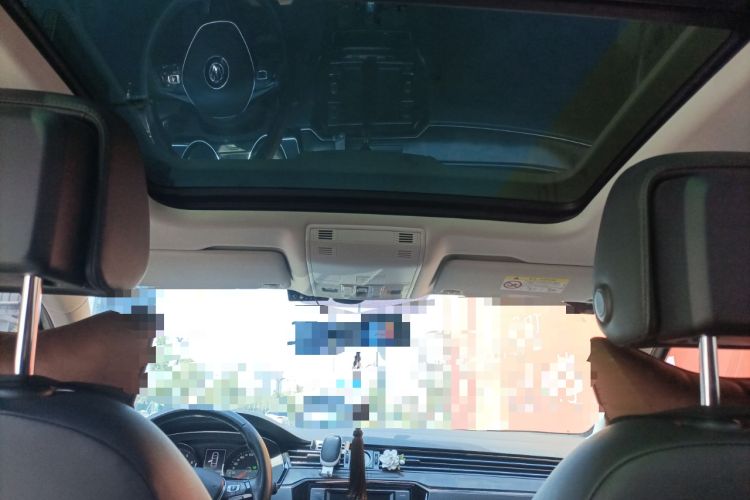 Used Volkswagen Magotan 2019 330TSI DSG Leading Model China VI Standard Headliner