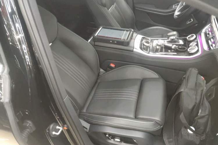 Used Hongqi H9 2022 2.0T Smart Connect Flagship Edition Right Front Seat