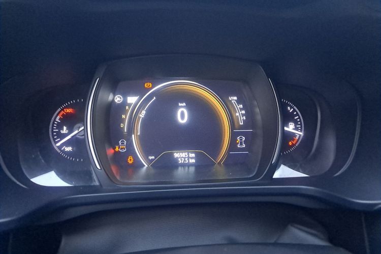 Used Renault Kadjar 2017 2.0L Two-Wheel Drive Fashion Edition
