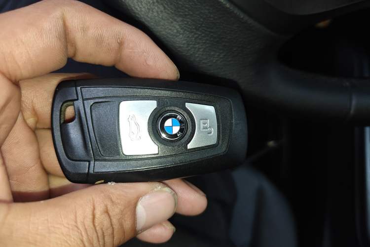 Used BMW 3 Series 2014 320Li Fashion Model Vehicle Key