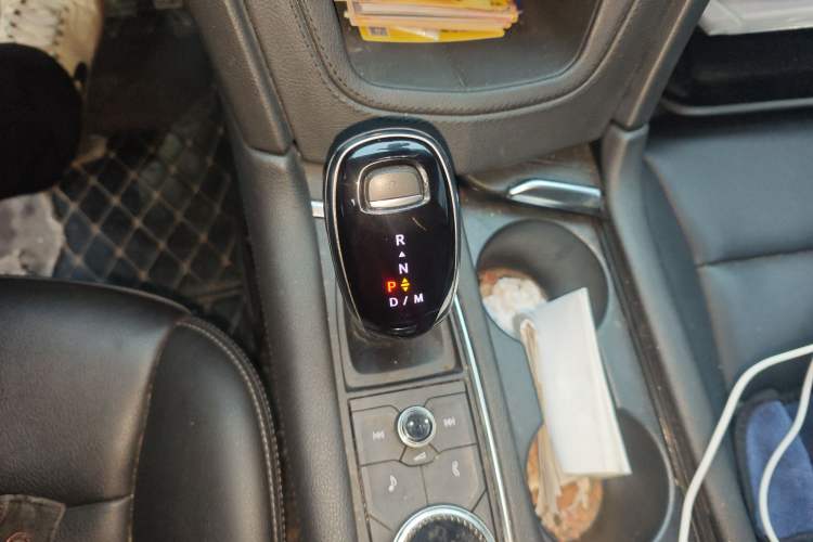 Used Cadillac XT5 2021 28T Luxury Model