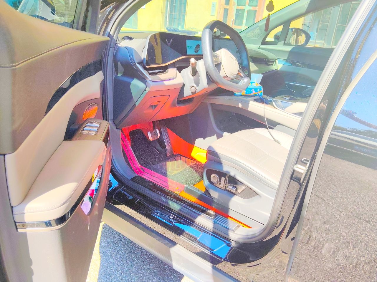 Hongqi Tiangong 08 2025 680 All-Wheel Drive Smart Selection Edition — снимка 16
