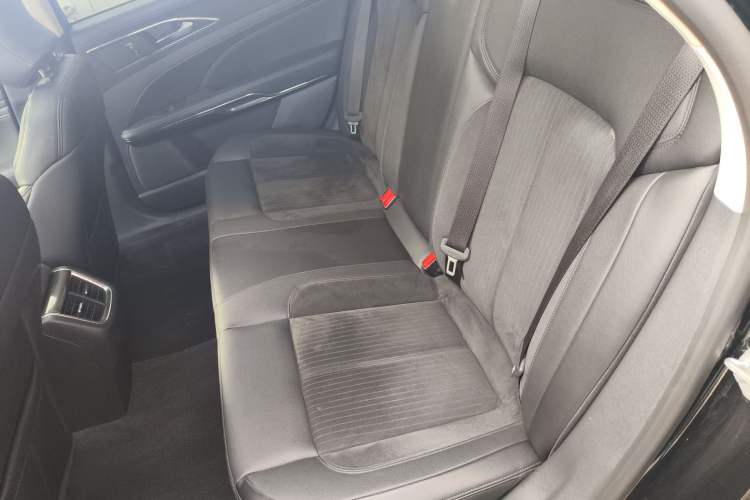 Used Ford Taurus 2019 EcoBoost 245 Comfort Edition