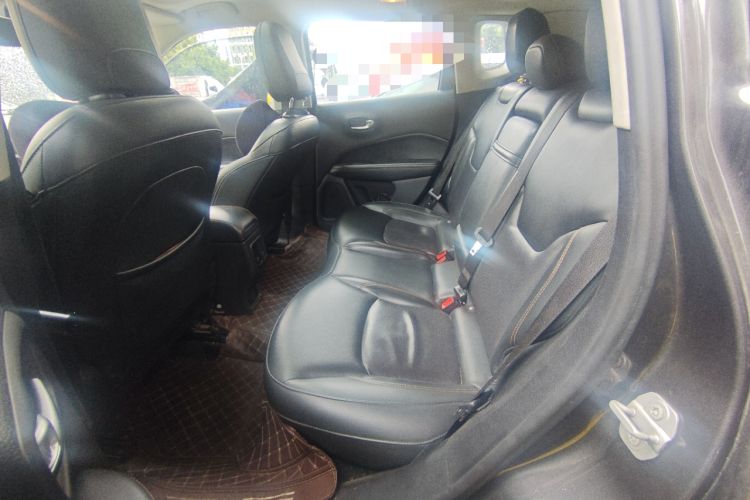 Used Jeep Compass 2019 220T Automatic Family Edition