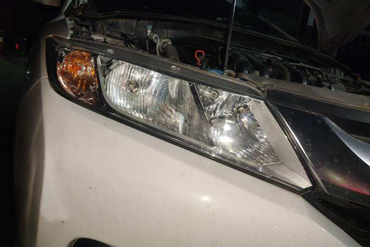 Used Honda City 2015 1.5L CVT Luxury Edition