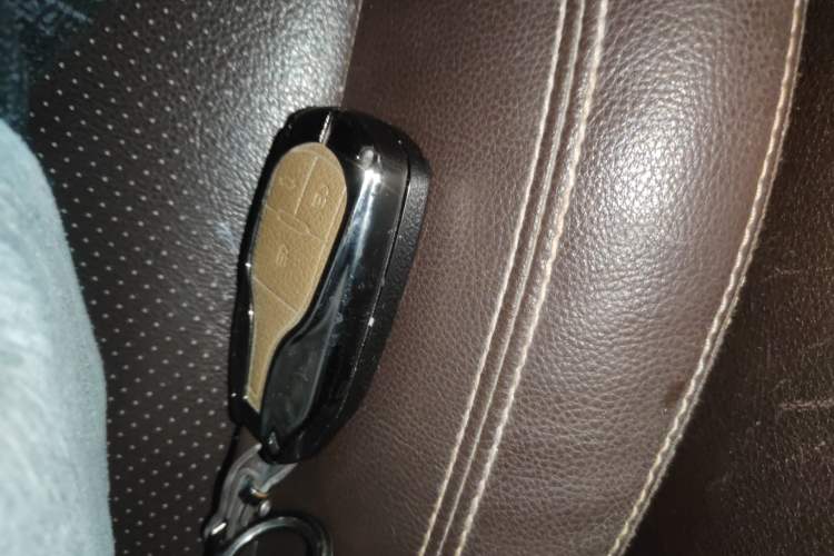 Used Hanteng X5 2018 1.5T CVT Elite Edition Vehicle Key