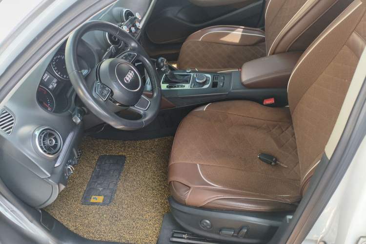 Used Audi A3 2014 Sportback 35 TFSI Automatic Comfort Model Left Front Seat