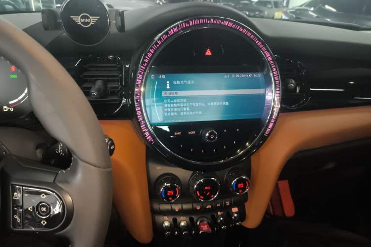 Used MINI 2022 Updated 1.5T COOPER Artist