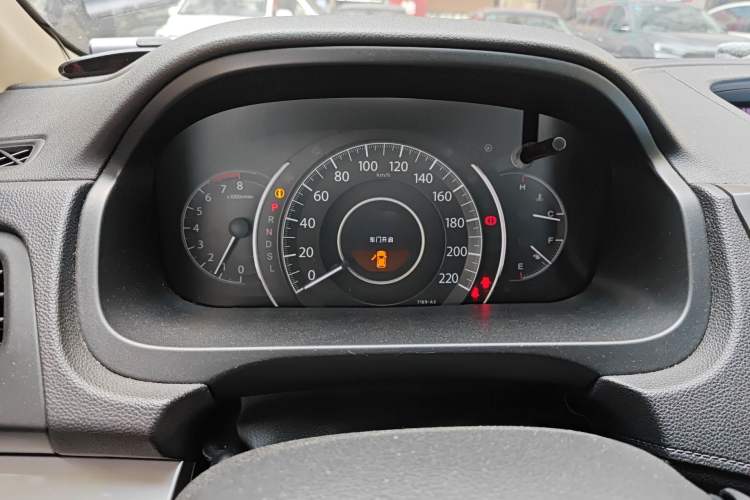 Used Honda CR-V 2015 2.0L two-wheel drive Fashion Edition