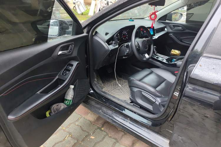 Used MG 5 2022 180 DVVT CVT Youth Luxury Edition