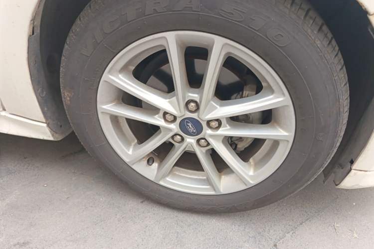 Used Ford Focus 2018 Hatchback Classic EcoBoost 180 Automatic Elite Model
