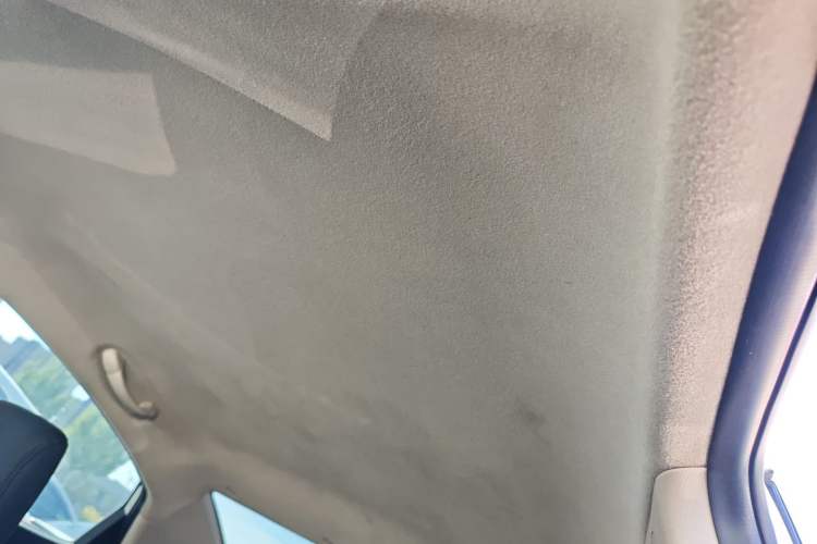 Used Kia K2 2015 Sedan 1.4L Automatic GLS Headliner