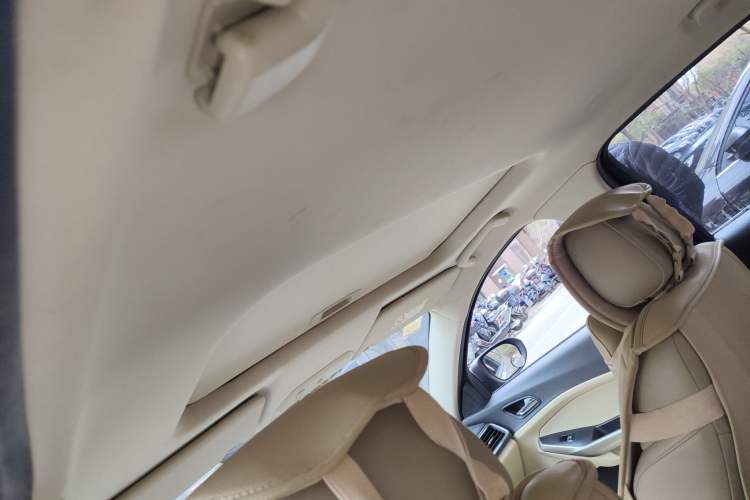 Used Ford Escort 2015 1.5L Manual Fashion Edition