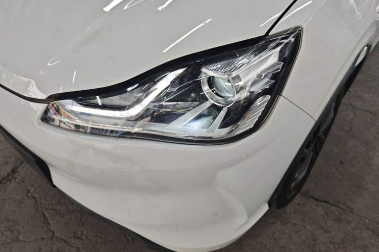 Used NETA V 2022 Chao 300 Lite Ternary Lithium Left Front Headlight