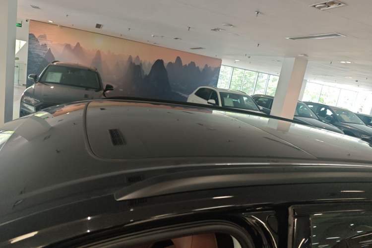 Used Audi Q7 2024 45 TFSI quattro S line Black Warrior Edition
