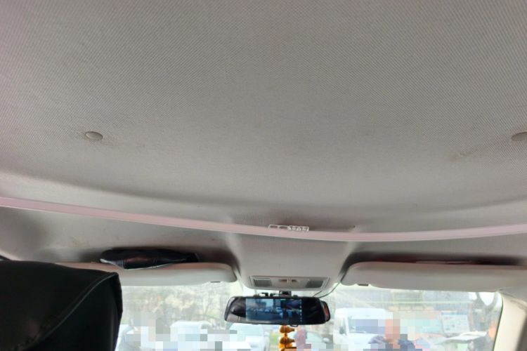 Used CHANGAN OSHAN X70A 2020 1.5L Manual Comfort Version Headliner