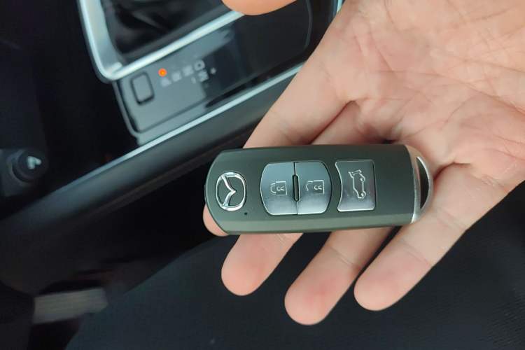 Used Mazda CX-5 2019 Cloud-Controlled Version 2.5L Automatic Two-Wheel Drive Luxury Trim China VI Standard
