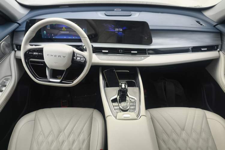 Used Chery Tiggo 7 PLUS New Energy 2023 1.5T ZhiShang Trim
